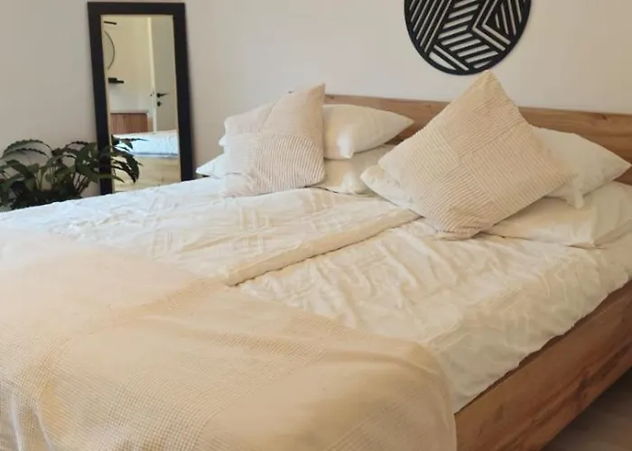 - Hoamathaus بيت للعطل آيغن إم إنشتال